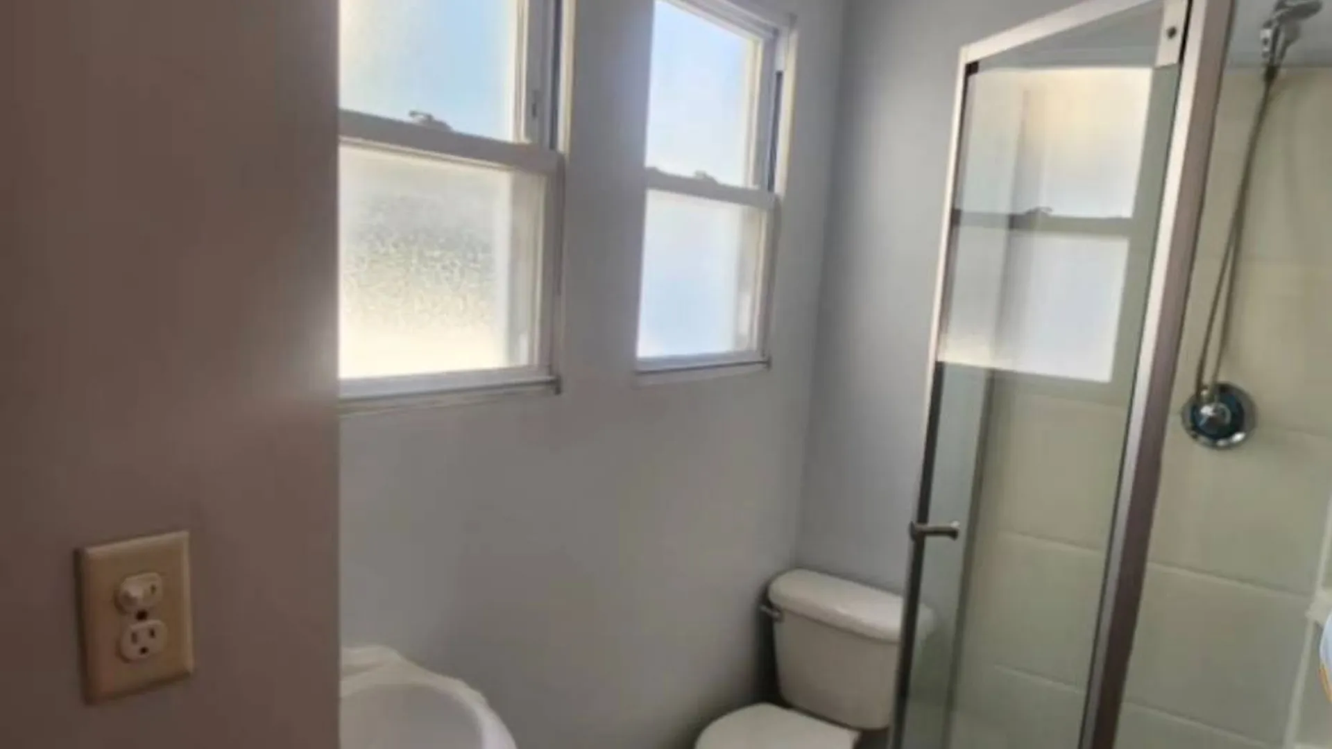 Property at 109-33 135th street, South Ozone Park, NY 11420 32