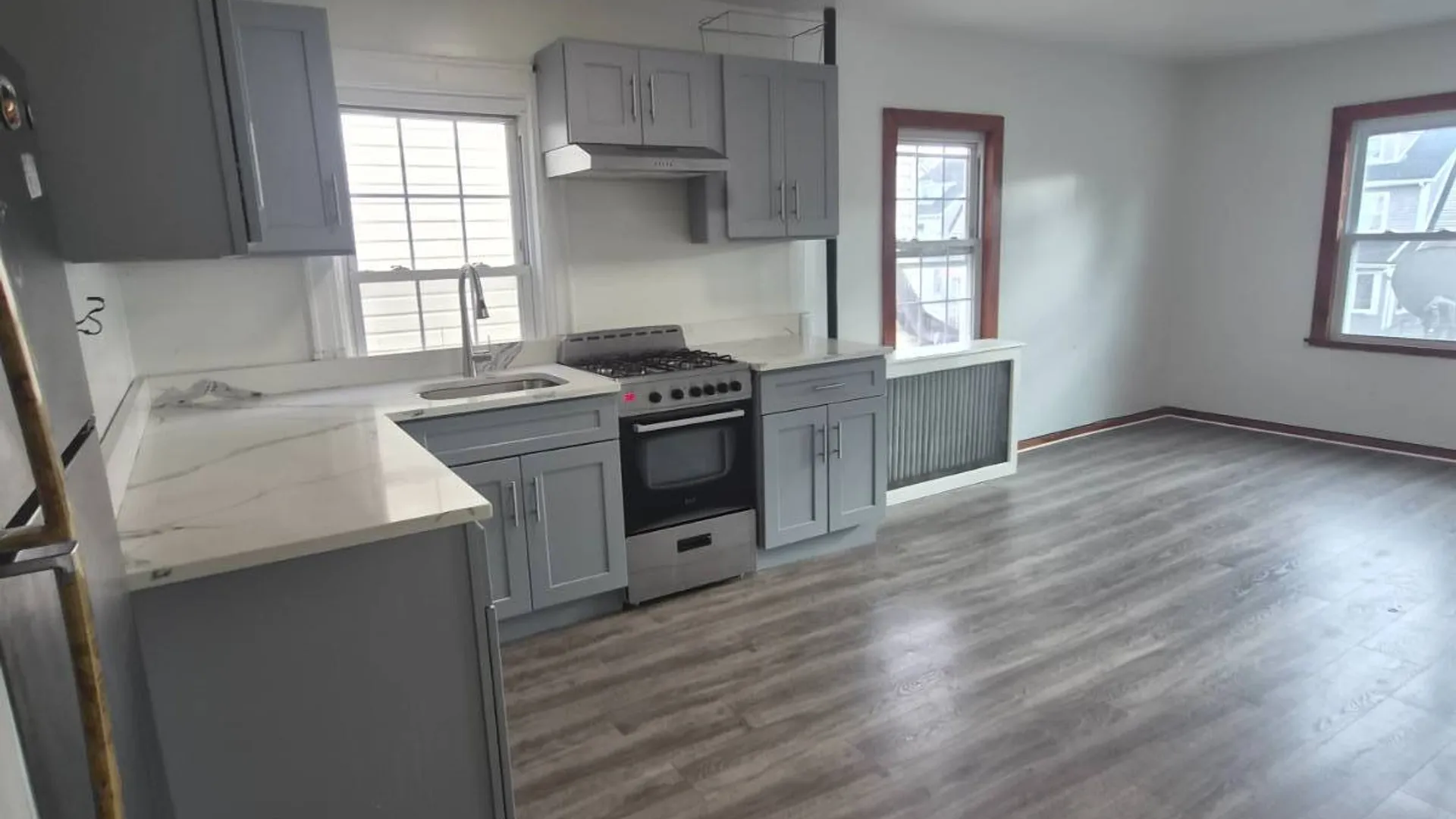 Property at 109-33 135th street, South Ozone Park, NY 11420 7