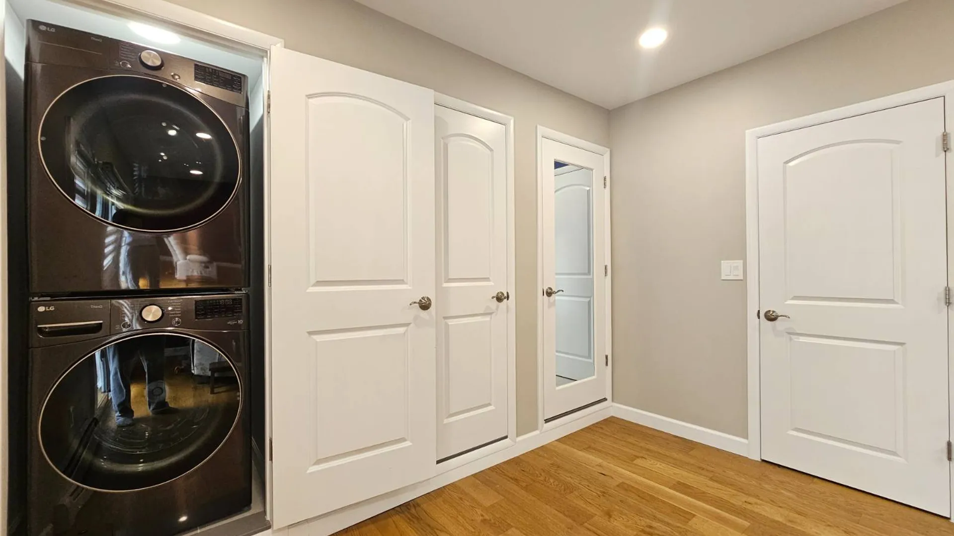 Property at 10 beatrice, Syosset, NY 11791 25
