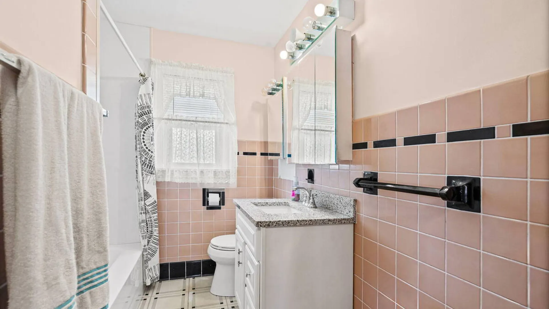 Property at 905 Vischer Avenue, Rotterdam, NY 12306 9