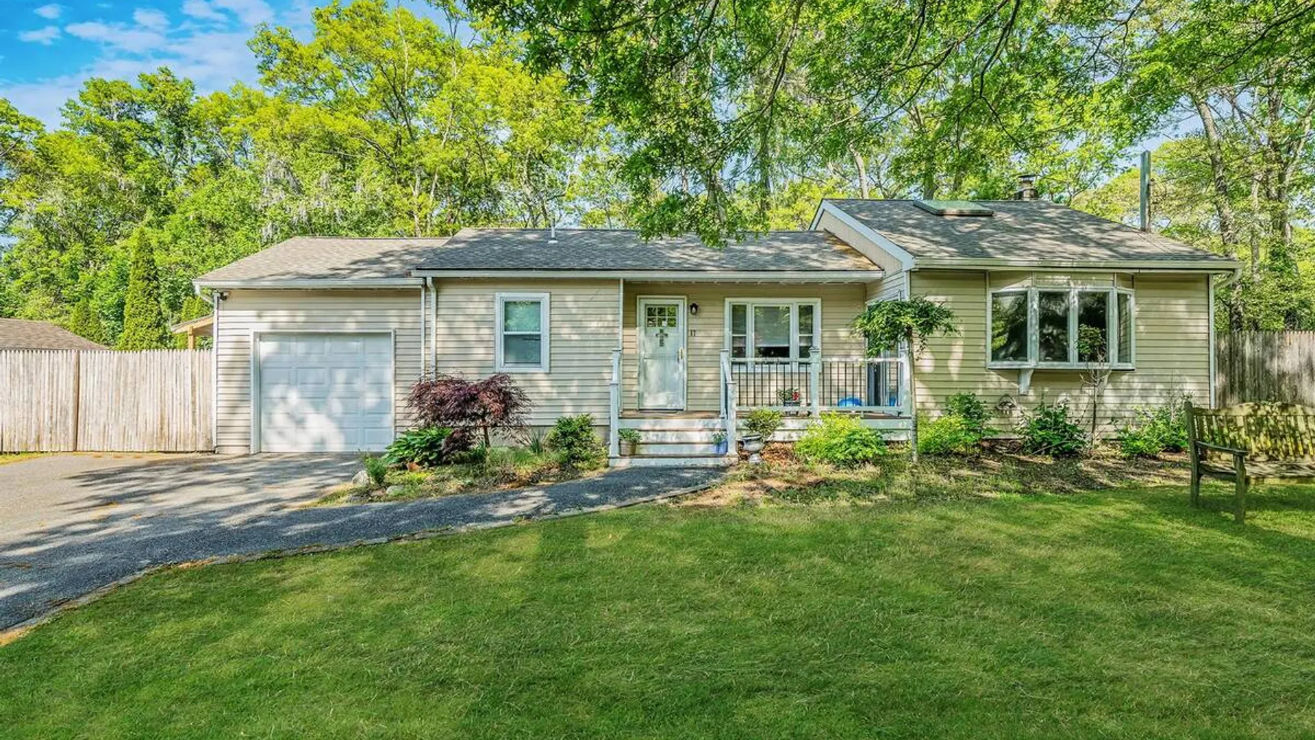 Property at 17 Arnold Drive, Middle Island, NY 11953 4
