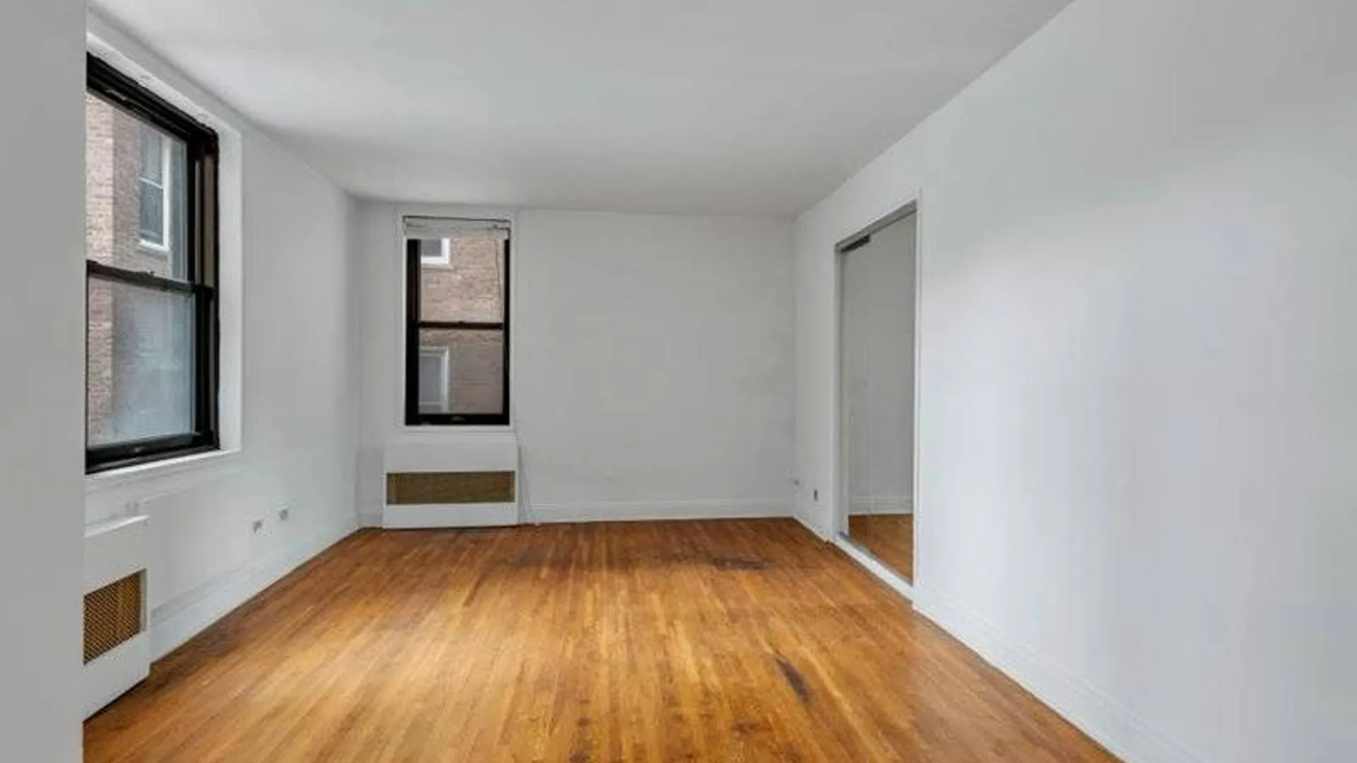 Property at 50 Shore Boulevard, Brooklyn, NY 11235 5