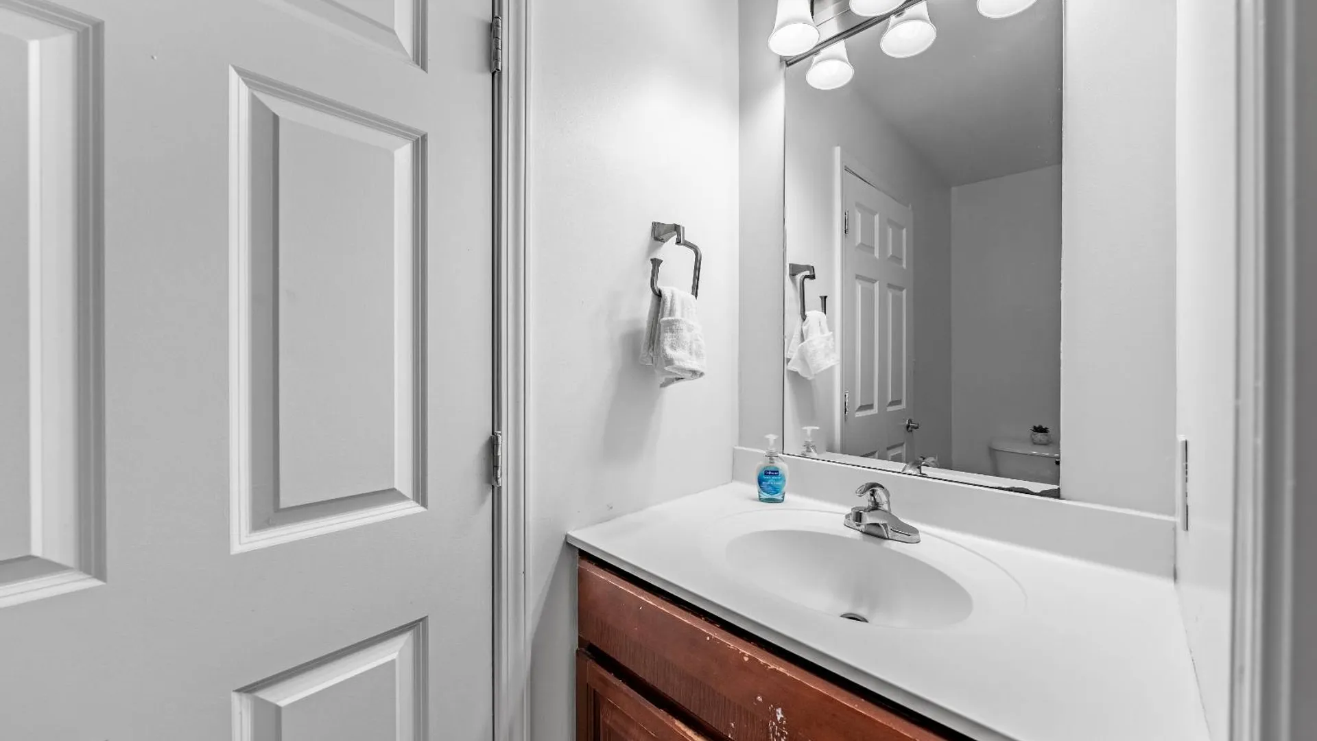Property at 1001-1015 Barrett St, Schenectady, NY 12305 24