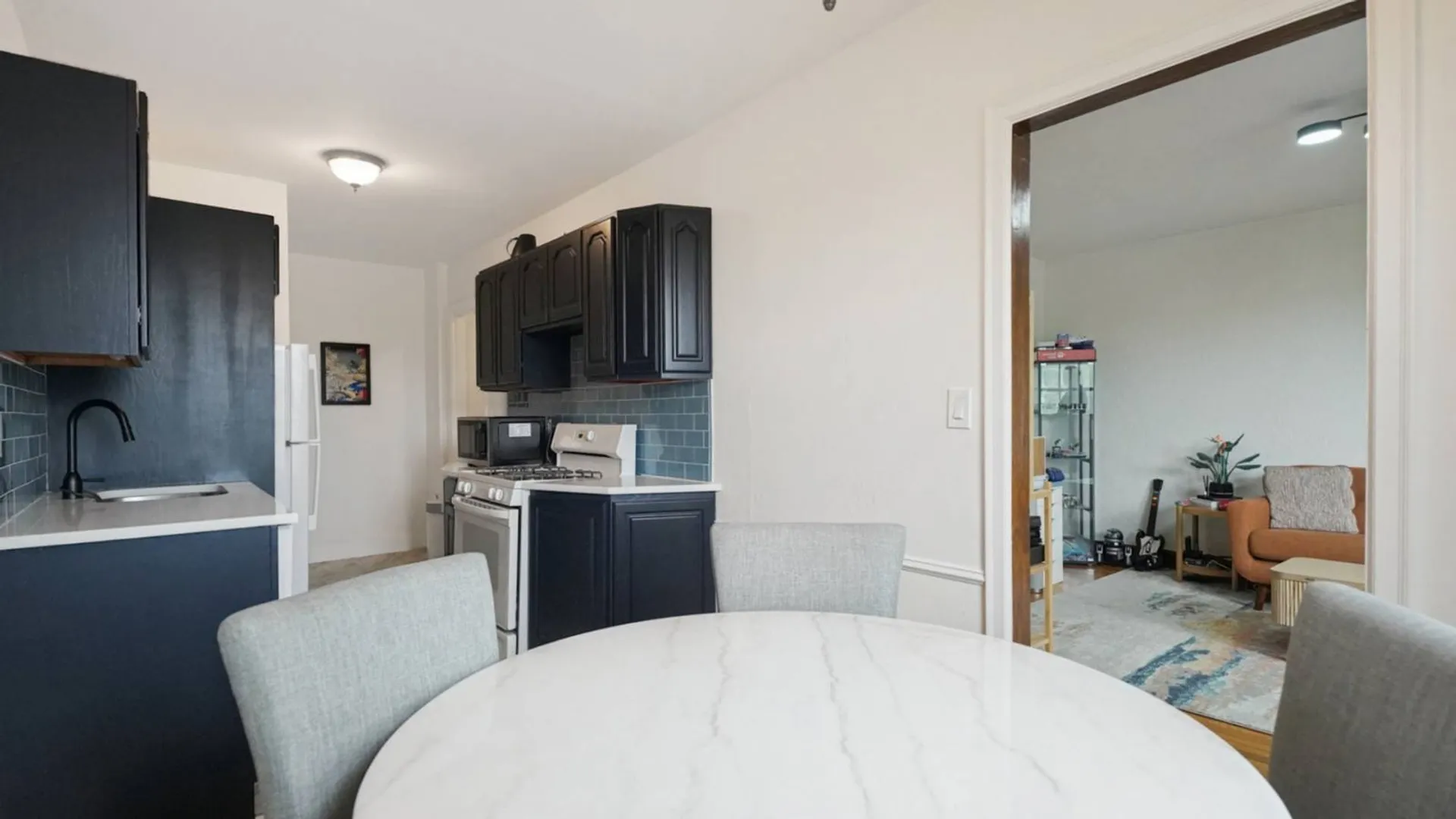 Property at 100 Parkway, Bronxville, NY 10538 7