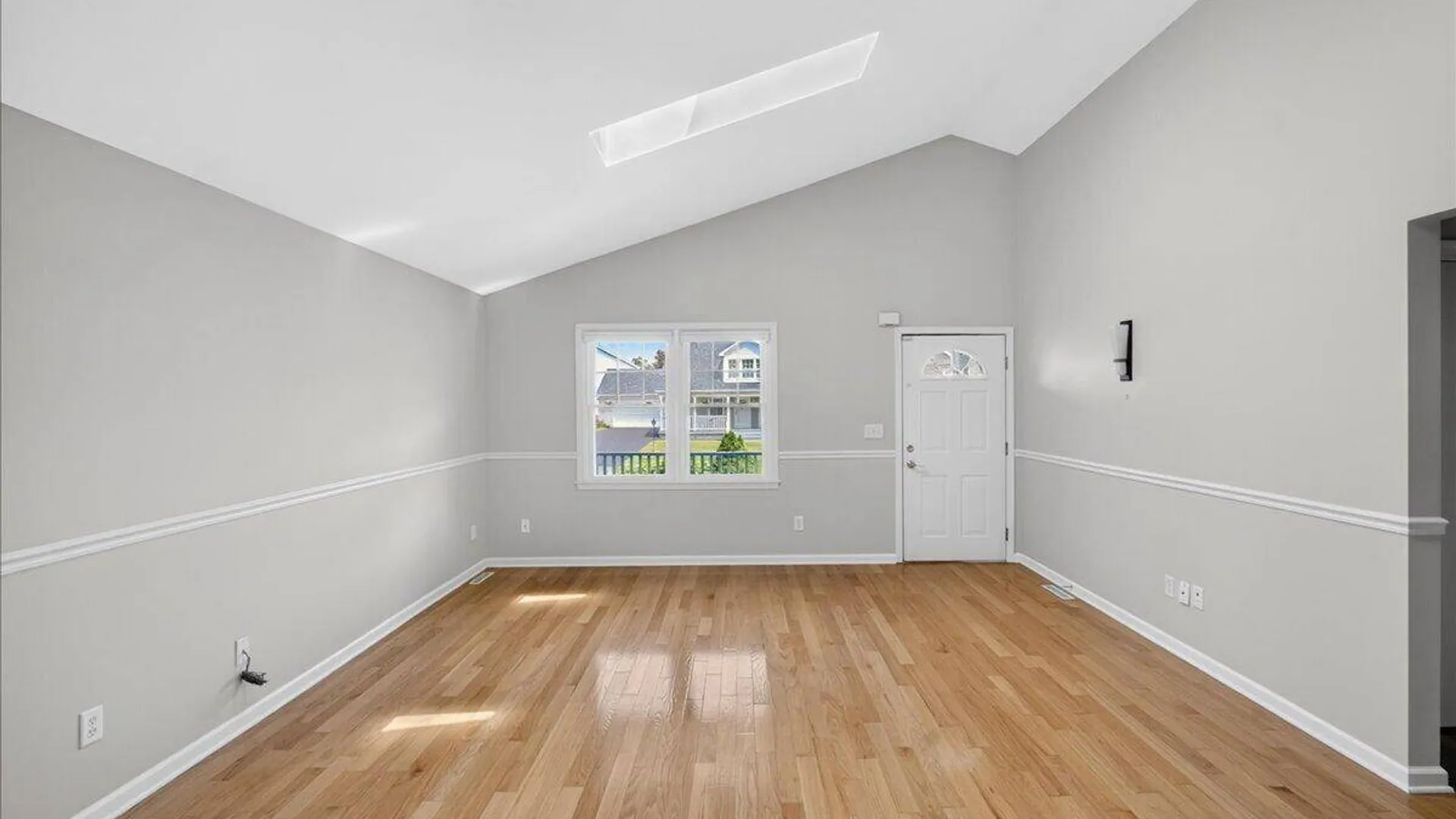 Property at 23 Victoria Way, Albany, NY 12209 2