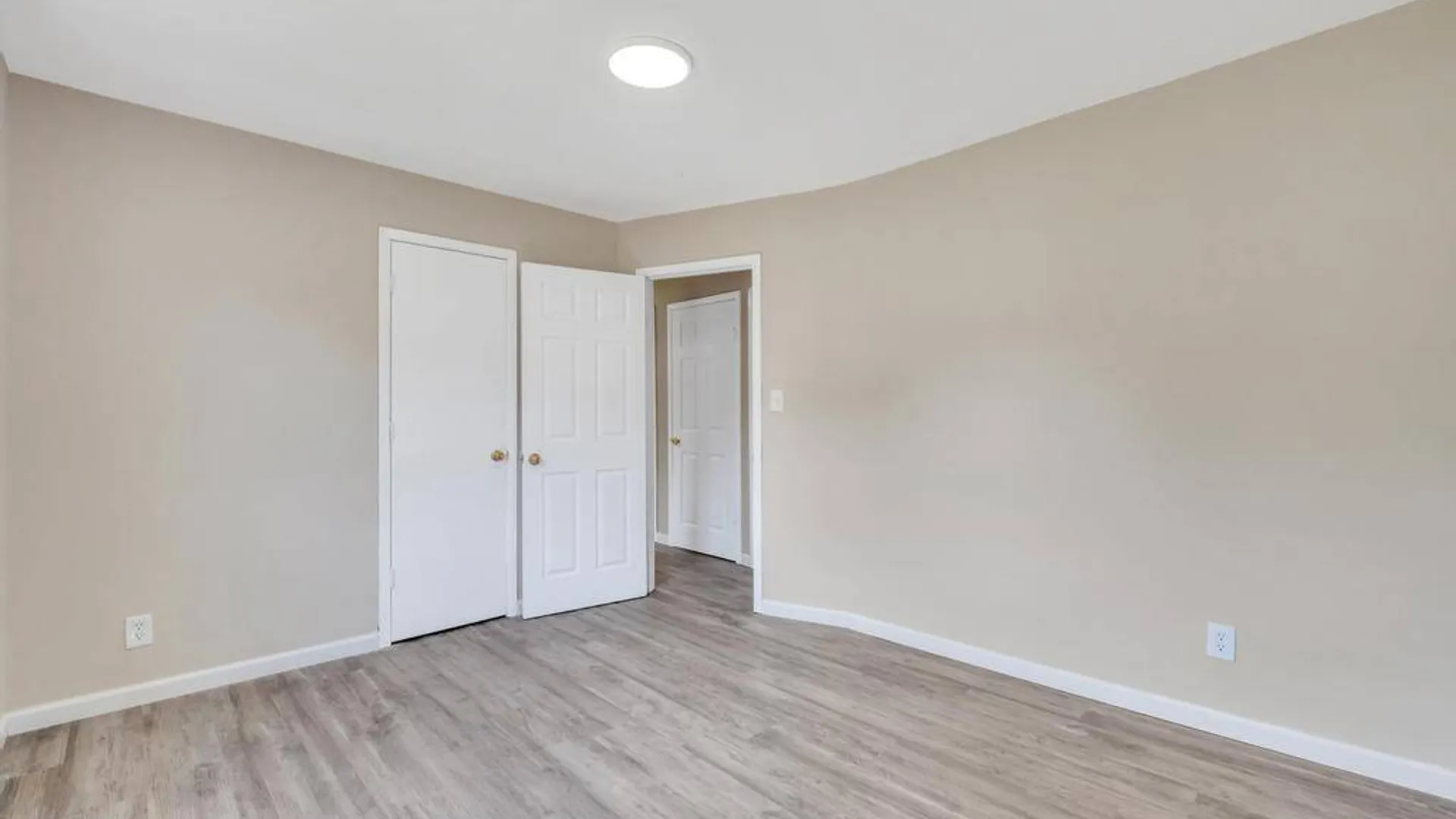 Property at 941 Provost Avenue, Bellport, NY 11713 22
