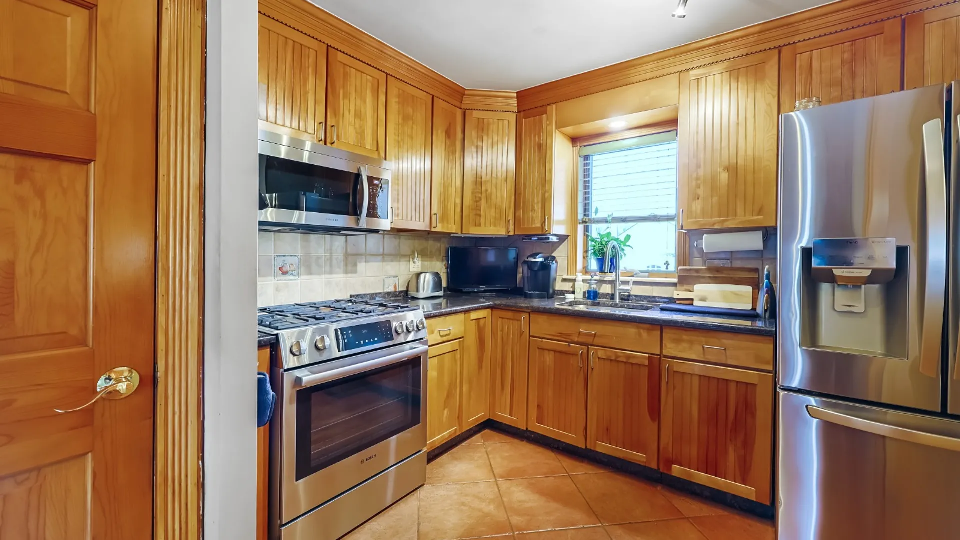 Property at 151-46 10th Ave, Whitestone, NY 11357 11