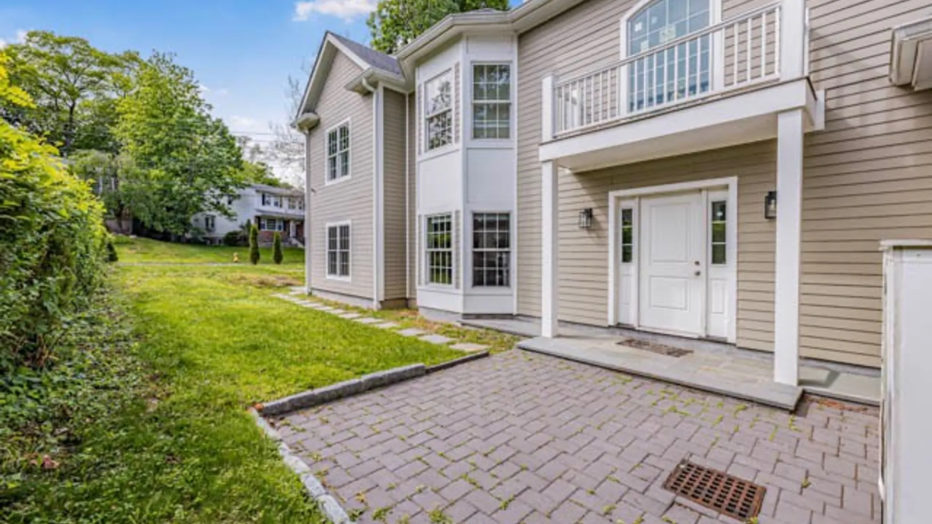 Property at 1 Kewanee Road, New Rochelle, NY 10804 34