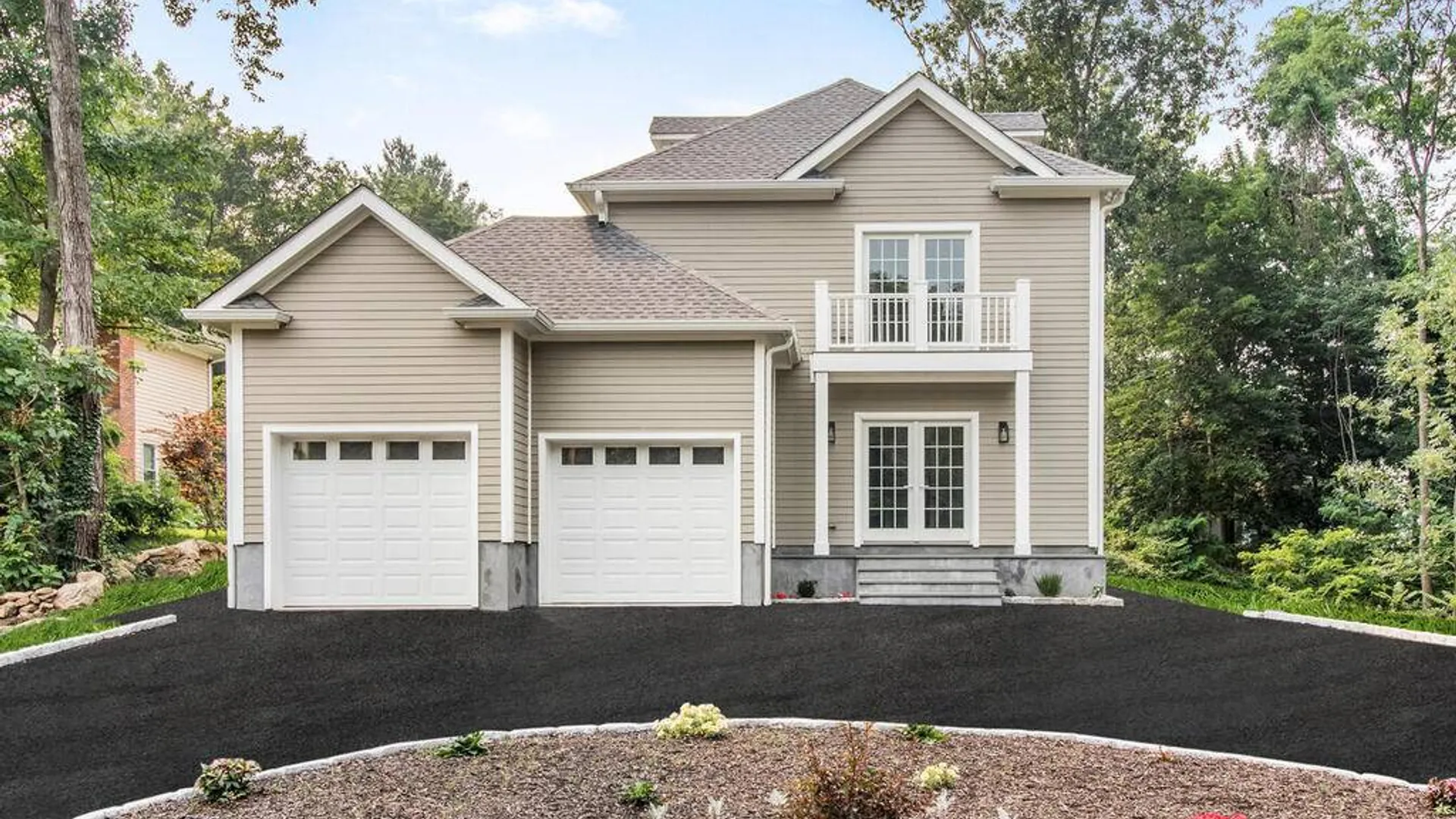 Property at 1 Kewanee Road, New Rochelle, NY 10804 39