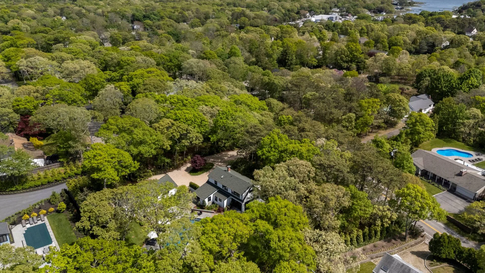 Property at 91 EAST TIANA RD, Hampton Bays, NY 11946 46