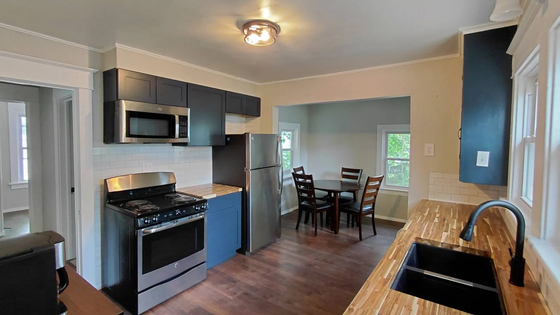 Property at 29 Woodward Ave, Gloversville, NY 12078 17