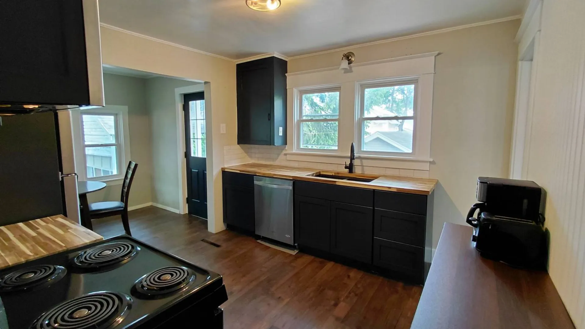 Property at 29 Woodward Ave, Gloversville, NY 12078 18