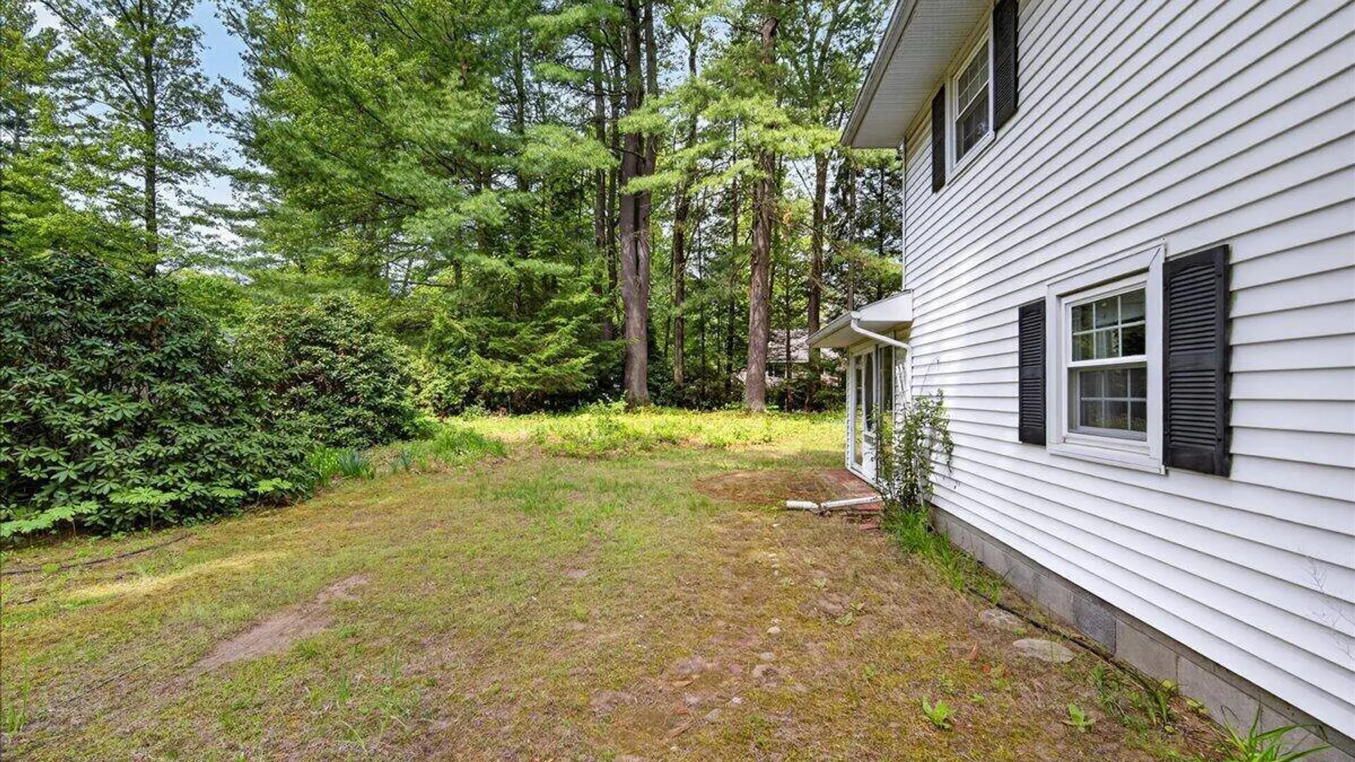 Property at 5 Peck Lane, Clifton Park, NY 12065 29