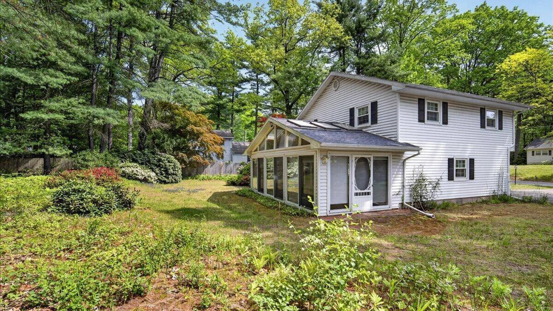 Property at 5 Peck Lane, Clifton Park, NY 12065 32