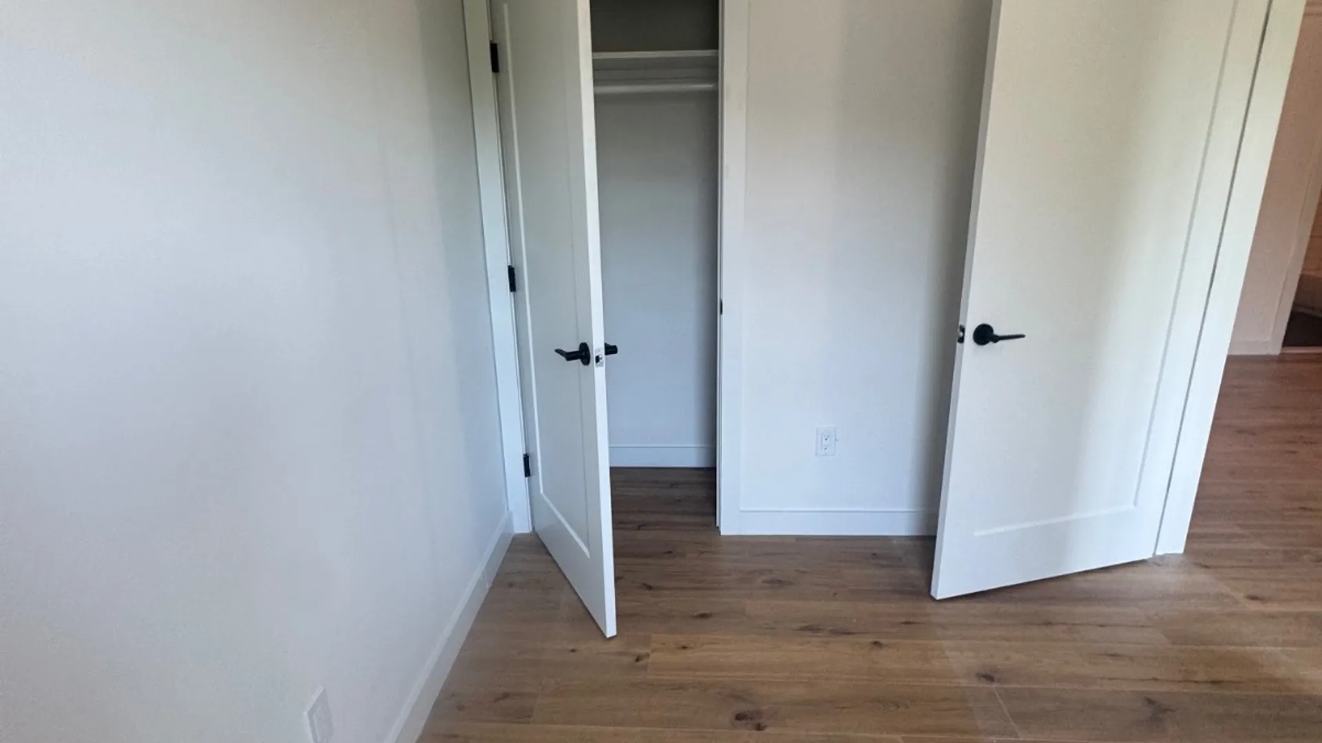 Property at 16 Wade Square, Bronx, NY 10457 9