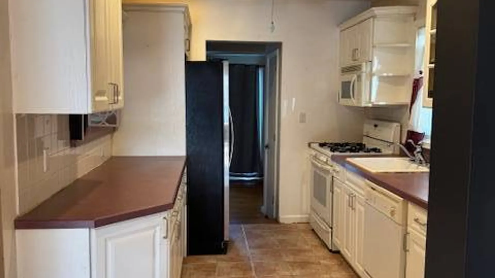 Property at 48 Watson Ave, Staten Island, NY 10314 4