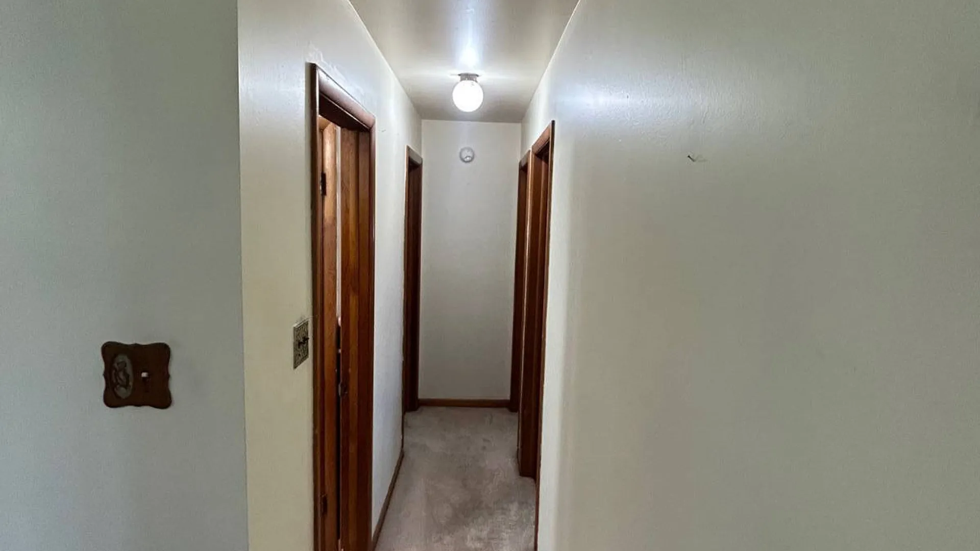 Property at 13 Chopin Parkway, Amsterdam, NY 12010 8
