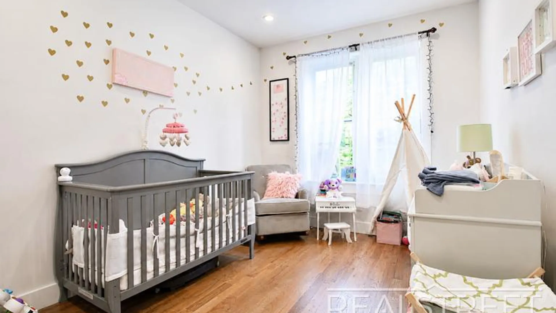 Property at 863 Knickerbocker Ave, BROOKLYN, NY 11207 7