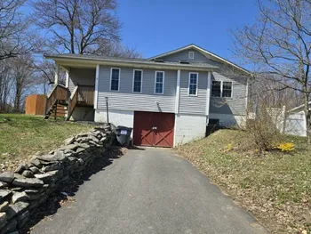 Property at 74 Orchard Dr, Gardiner, NY 12525