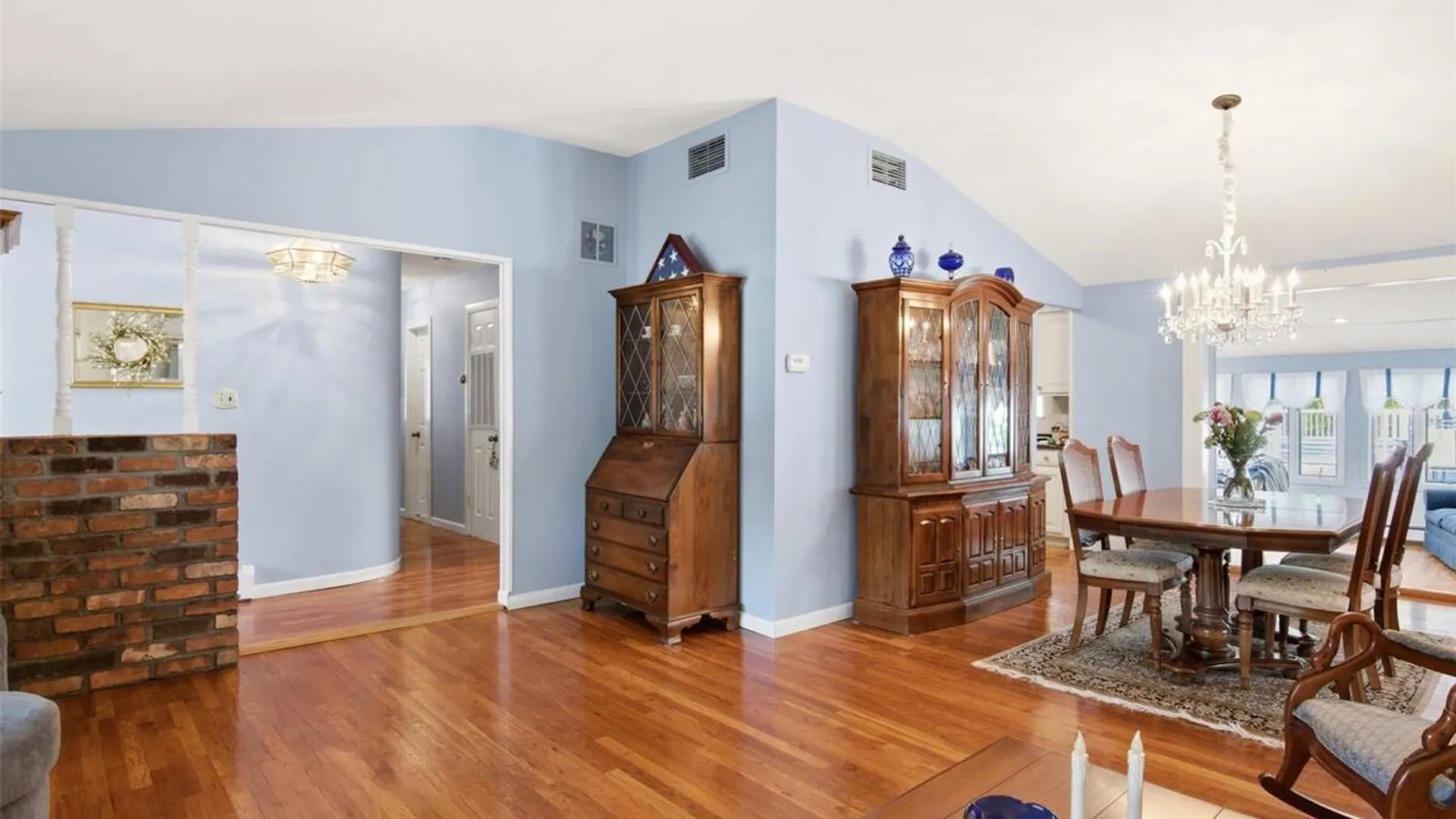 Property at 33 Fraternity Lane, Stony Brook, NY 11790 9
