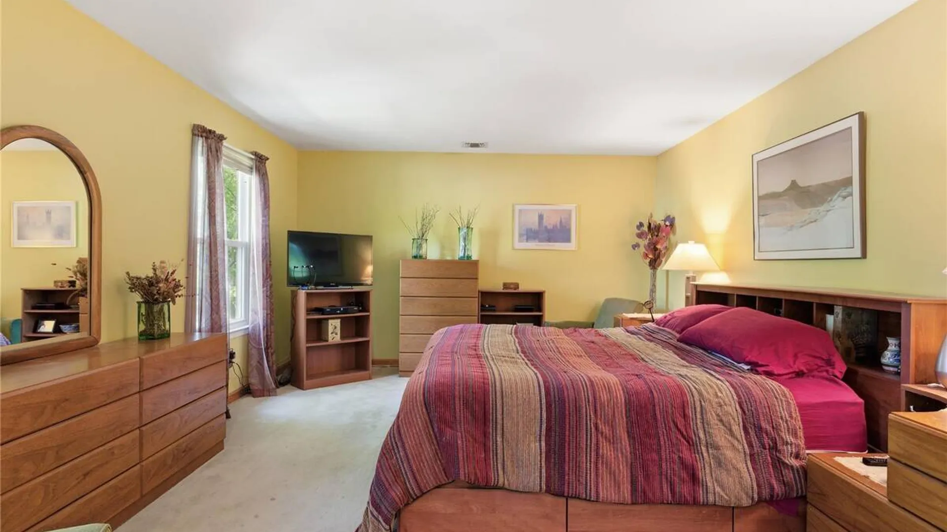 Property at 23 Abbey Lane, Setauket, NY 11733 16