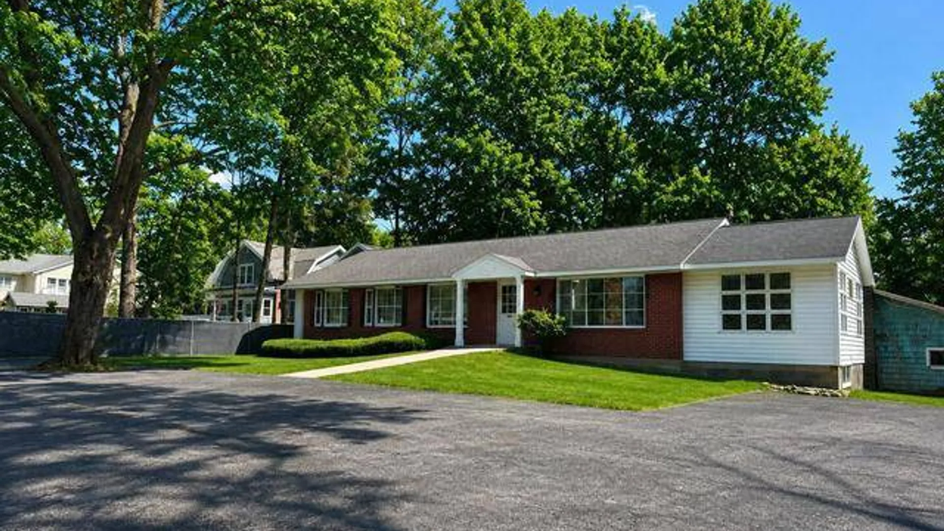 Property at 8 Medical Arts Lane, Saratoga Springs, NY 12866 23
