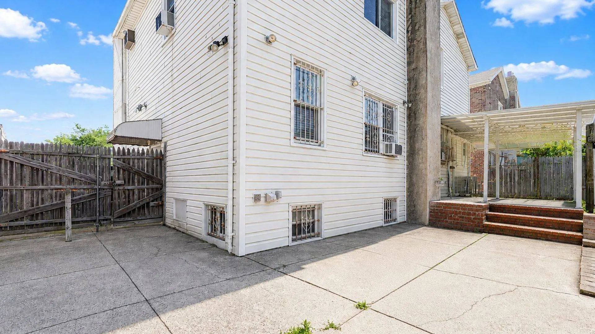 Property at 2118 W 7th Street, Brooklyn, NY 11223 22
