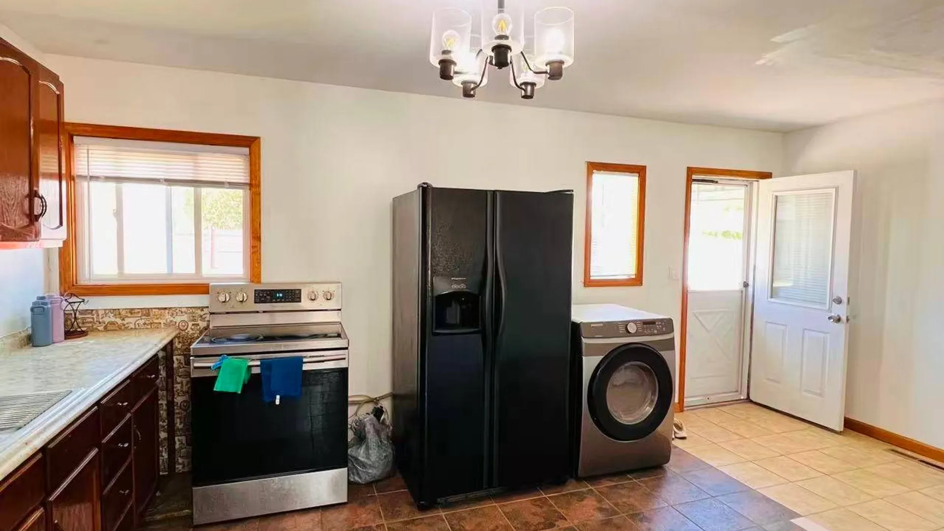Property at 68 Bellhurst Rd, Tonawanda, NY 14150 10