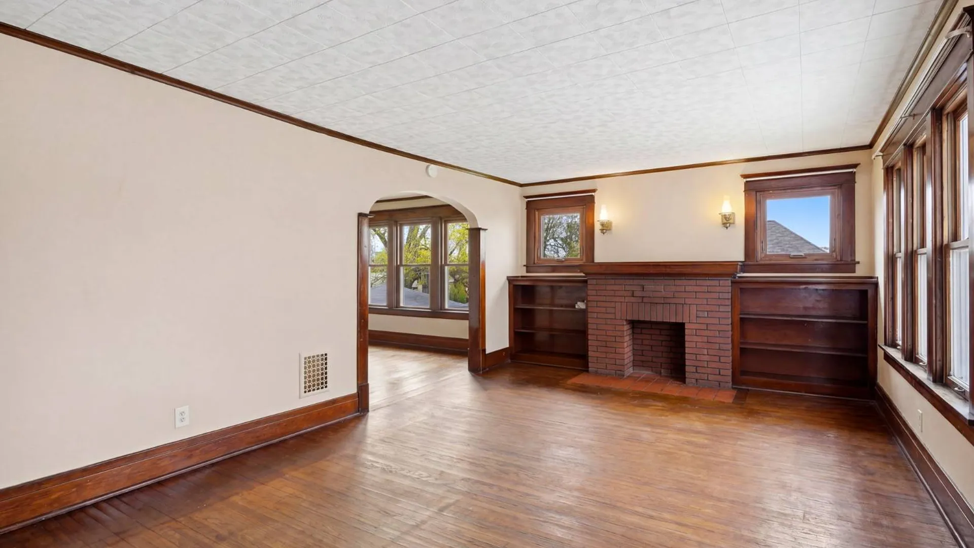 Property at 85 Carlyle Street, Buffalo, NY 14220 6