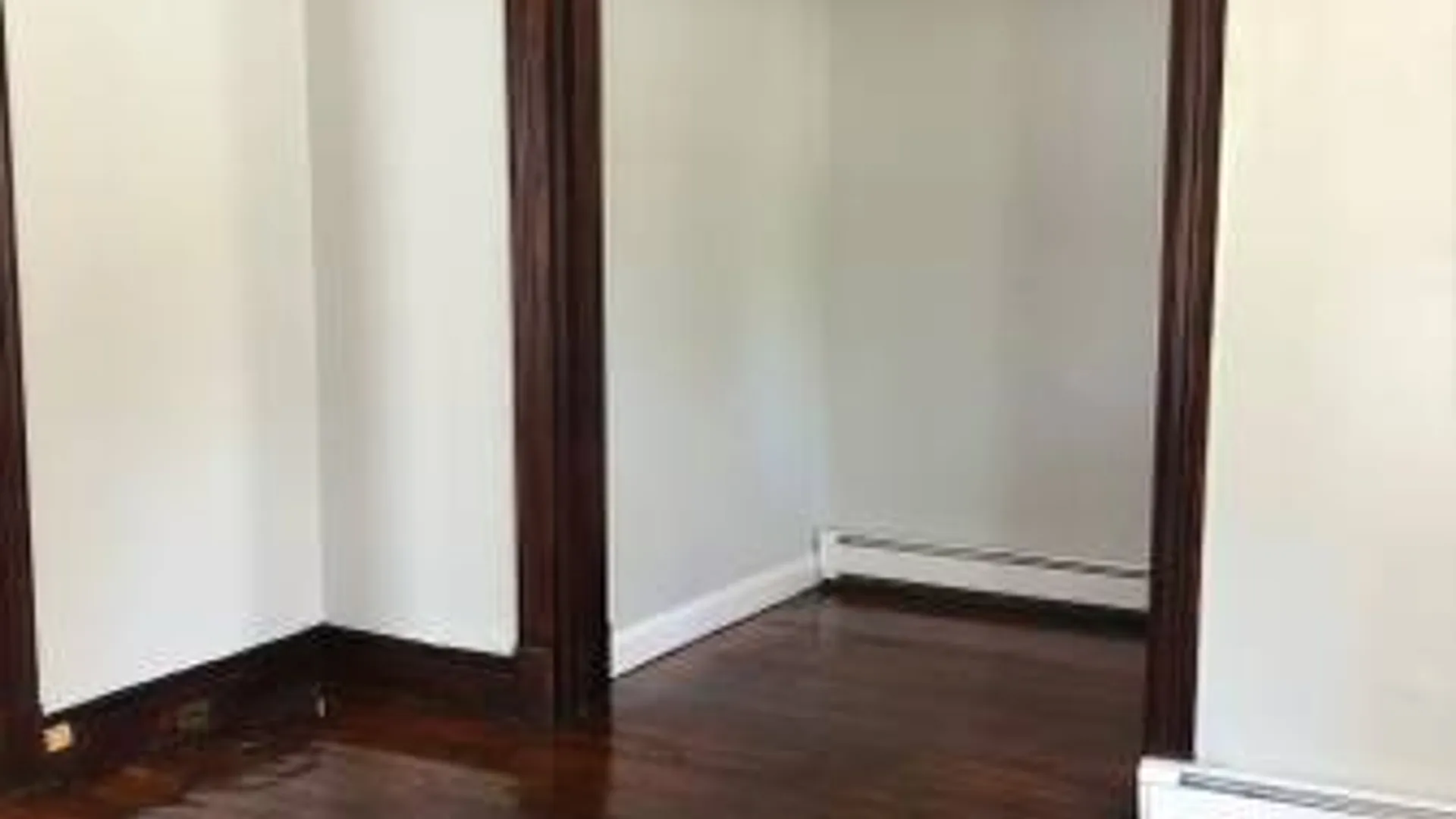 Property at 1053 Park Ave, Schenectady, NY 12308 3