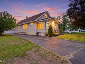 Property at 113 Mariaville Road, Rotterdam, NY 12306