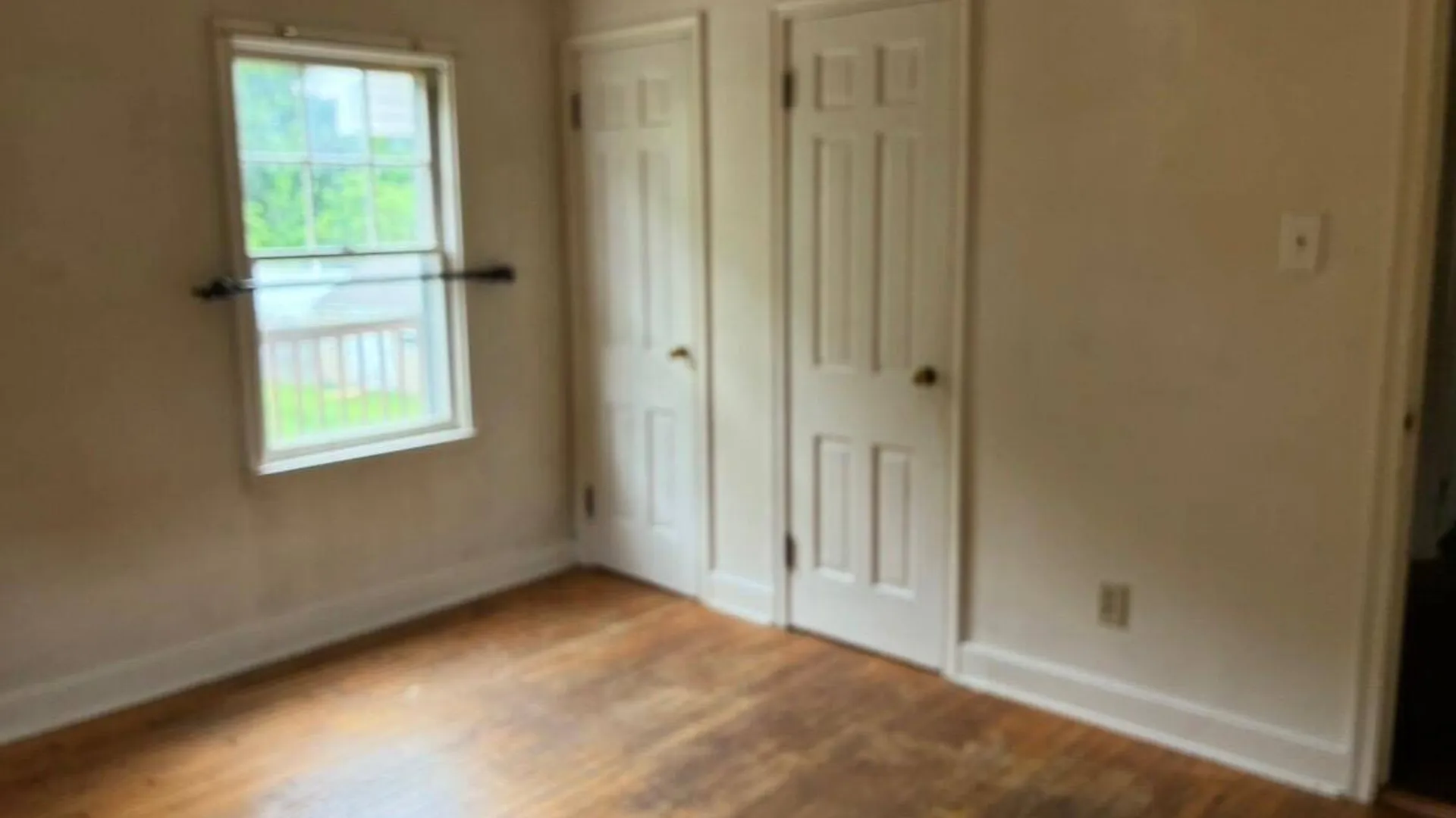 Property at 1996 Helderberg Avenue, Rotterdam, NY 12306 15
