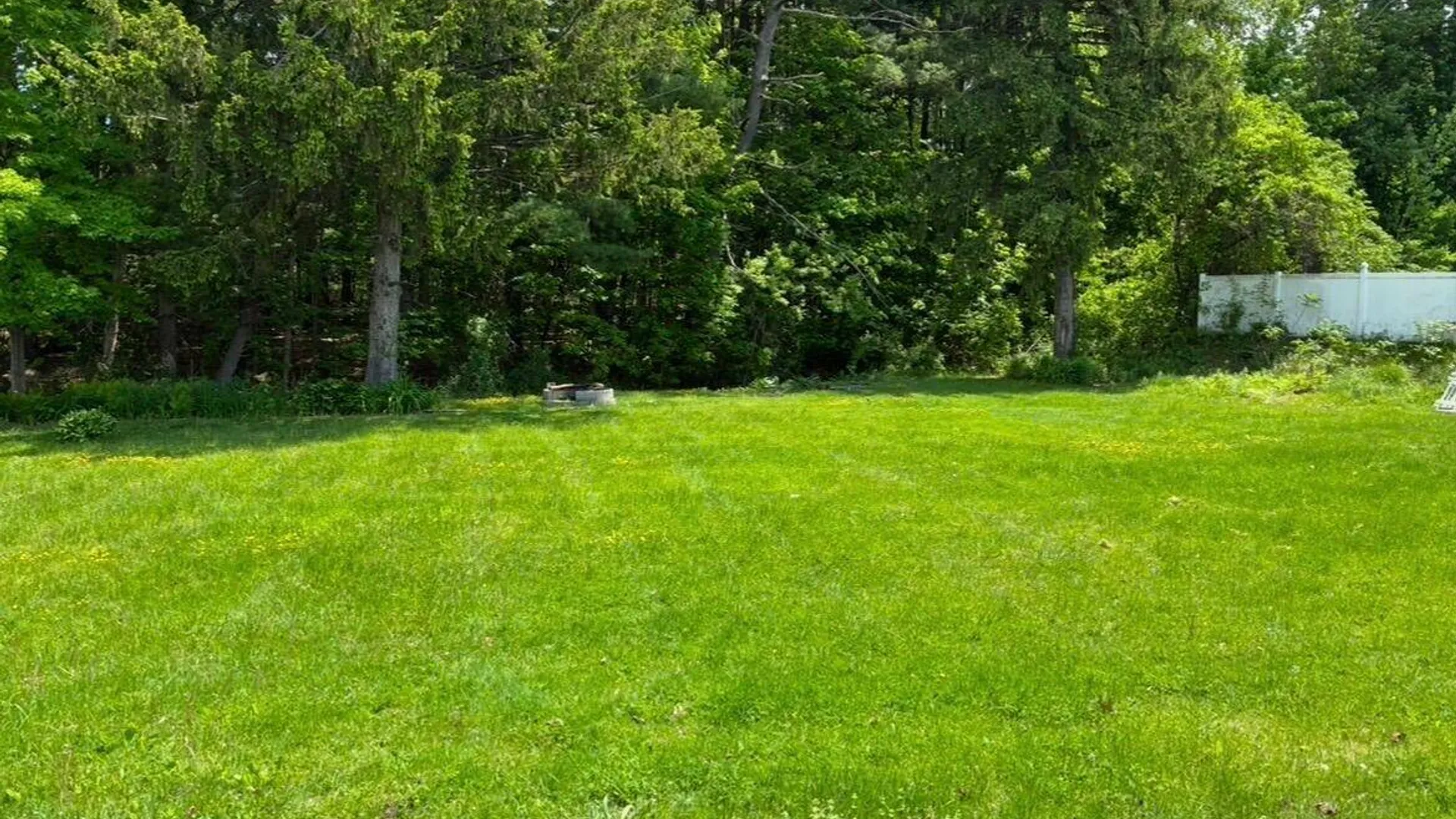Property at 1996 Helderberg Avenue, Rotterdam, NY 12306 26