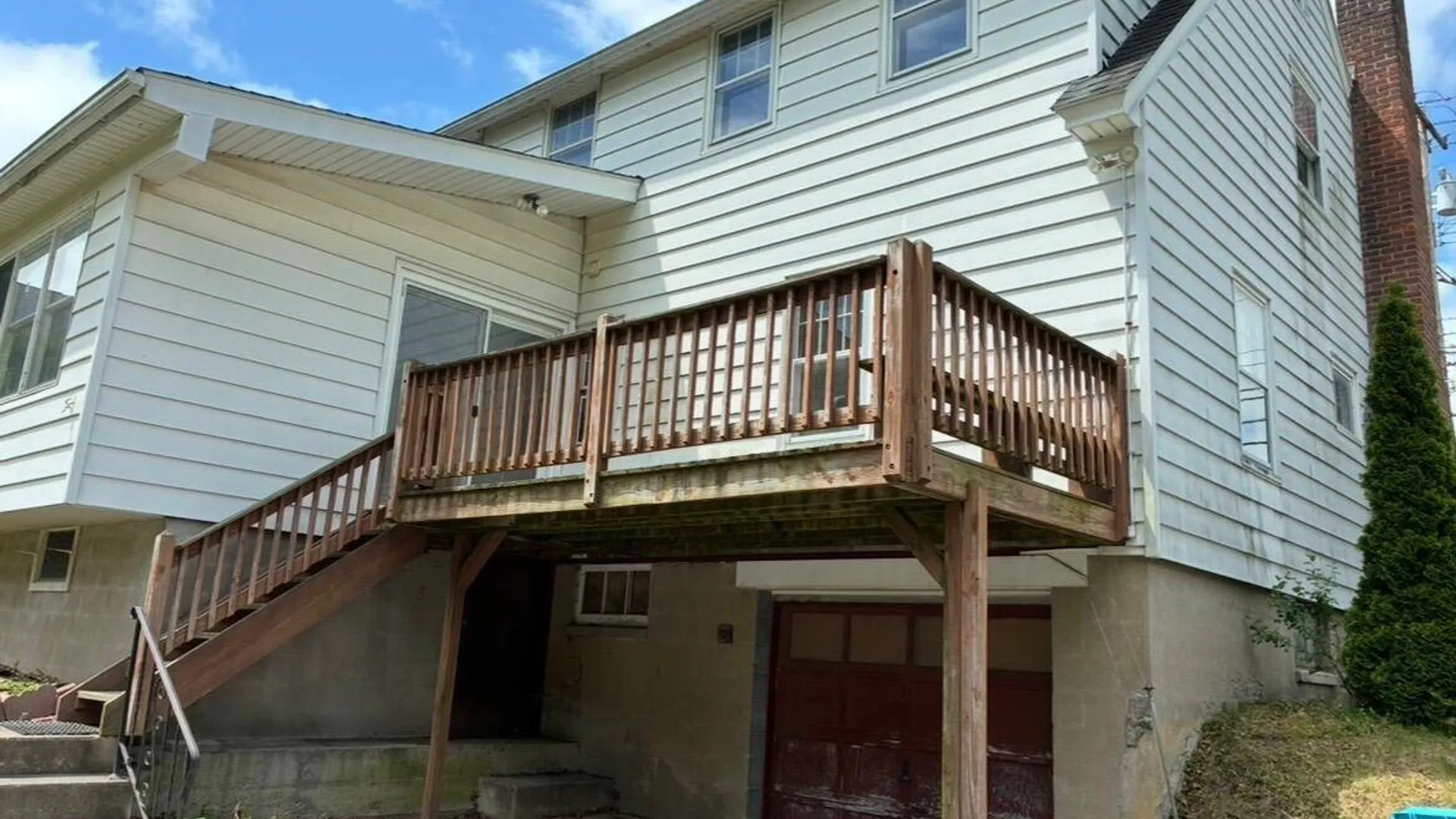 Property at 1996 Helderberg Avenue, Rotterdam, NY 12306 27