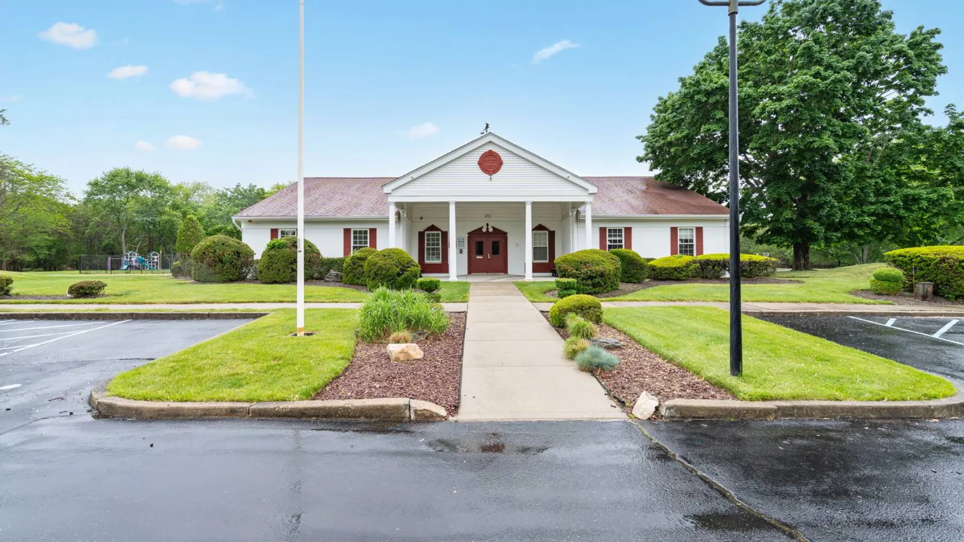 Property at 7 Merrimac Ct, Coram, NY 11727 26