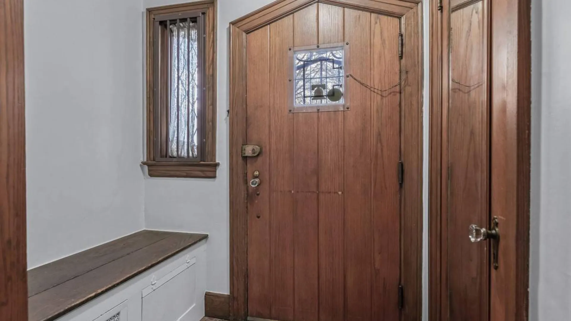 Property at 2807 157th St, Flushing, NY 11354 3
