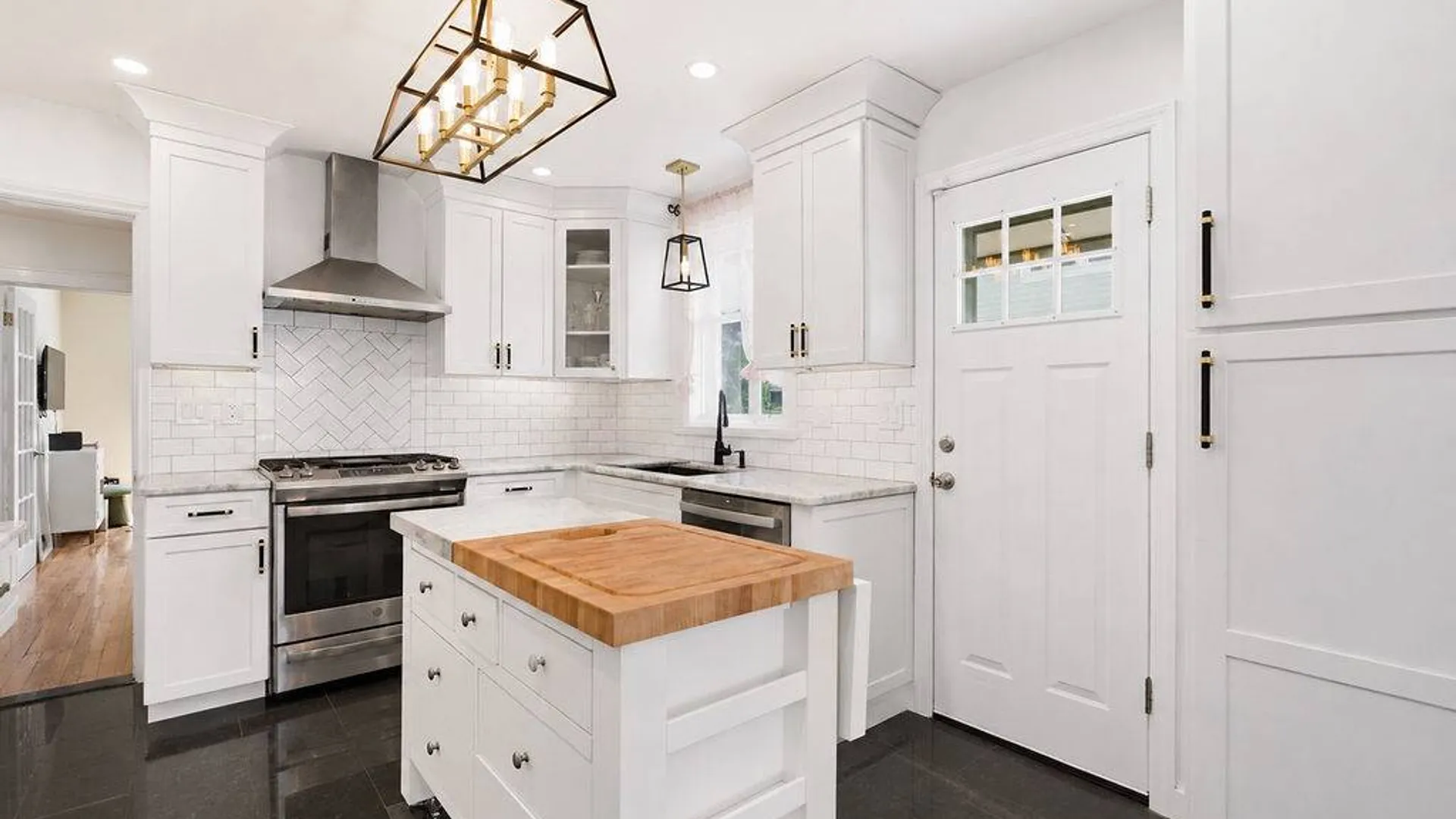 Property at 27 Alice Court, East Rockaway, NY 11518 3