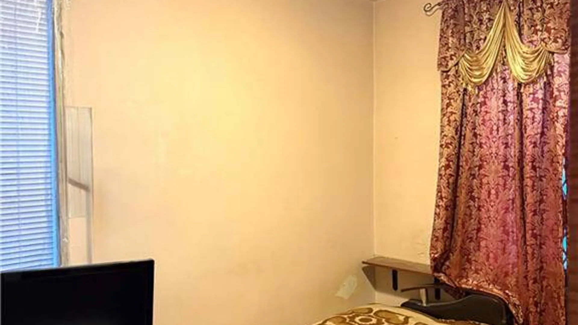 Property at 150 West End Ave, Brooklyn, NY 11235 9