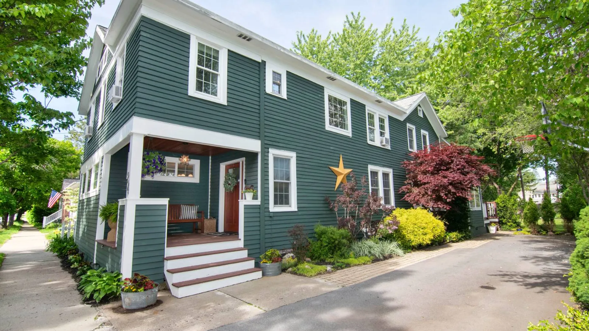 Property at 24 Walnut St., Saratoga Springs, NY 12866 3