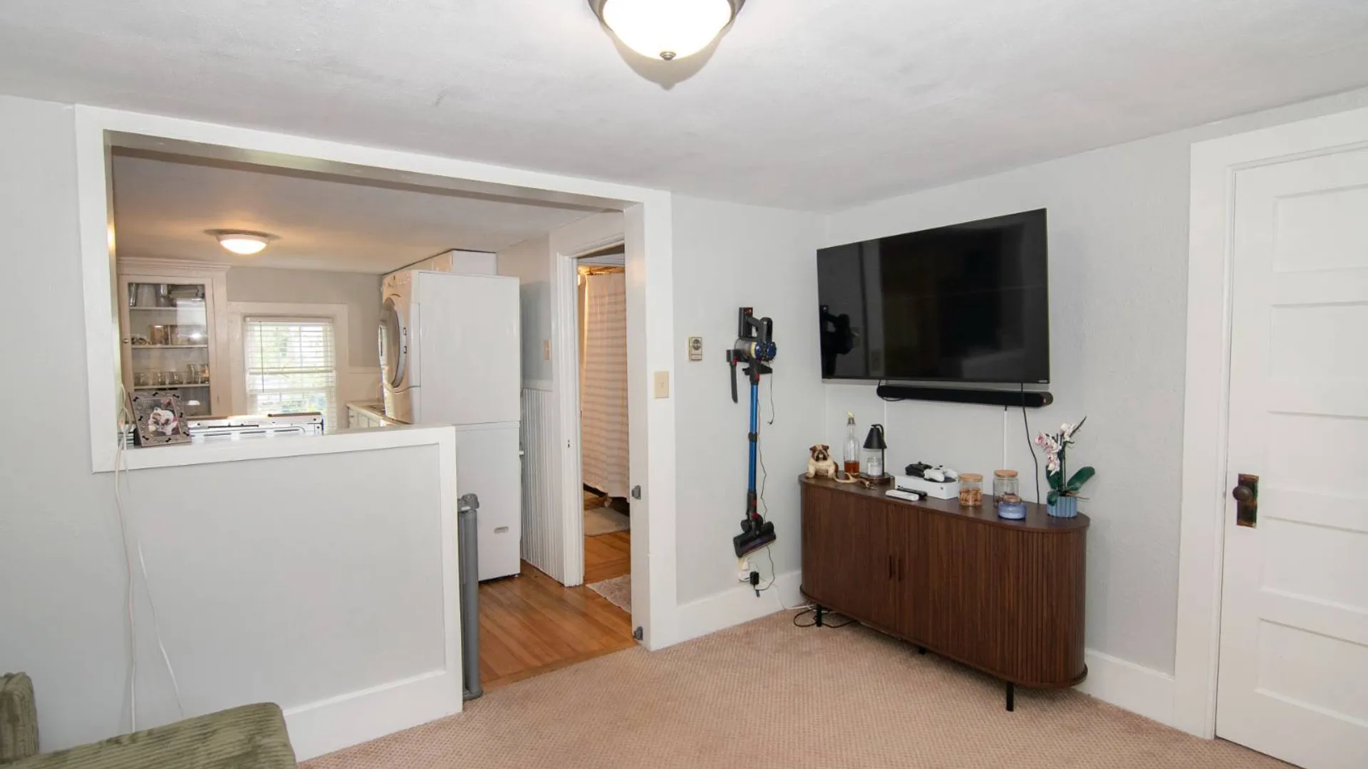 Property at 24 Walnut St., Saratoga Springs, NY 12866 56