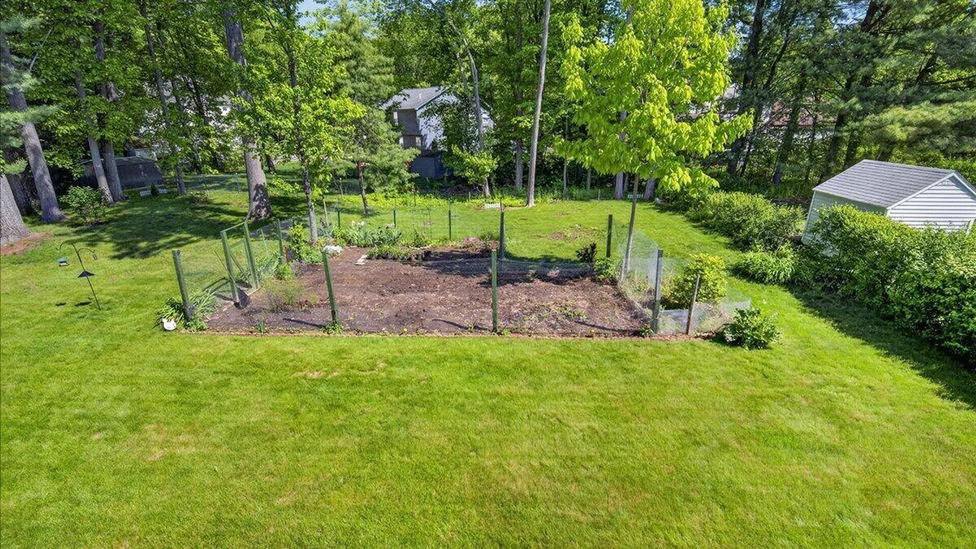 Property at 12 Cherry Lane, Clifton Park, NY 12065 11