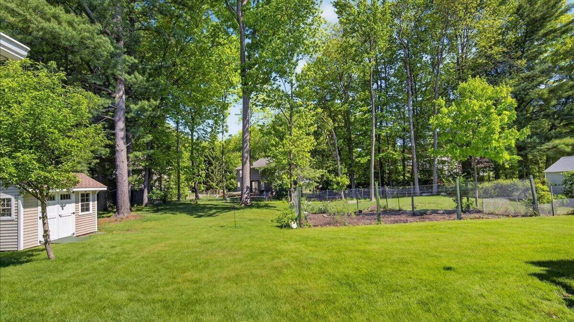 Property at 12 Cherry Lane, Clifton Park, NY 12065 4