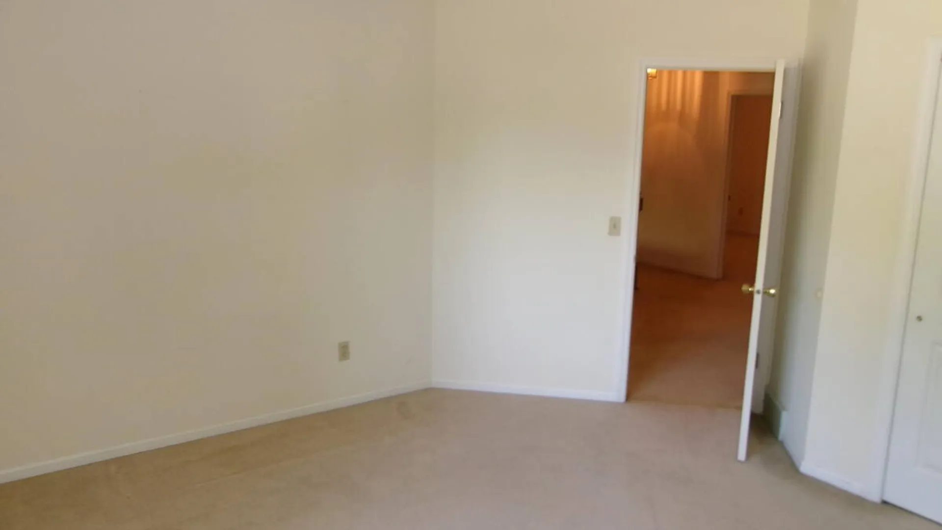 Property at 15 Pinecrest Drive, Niskayuna, NY 12309 74