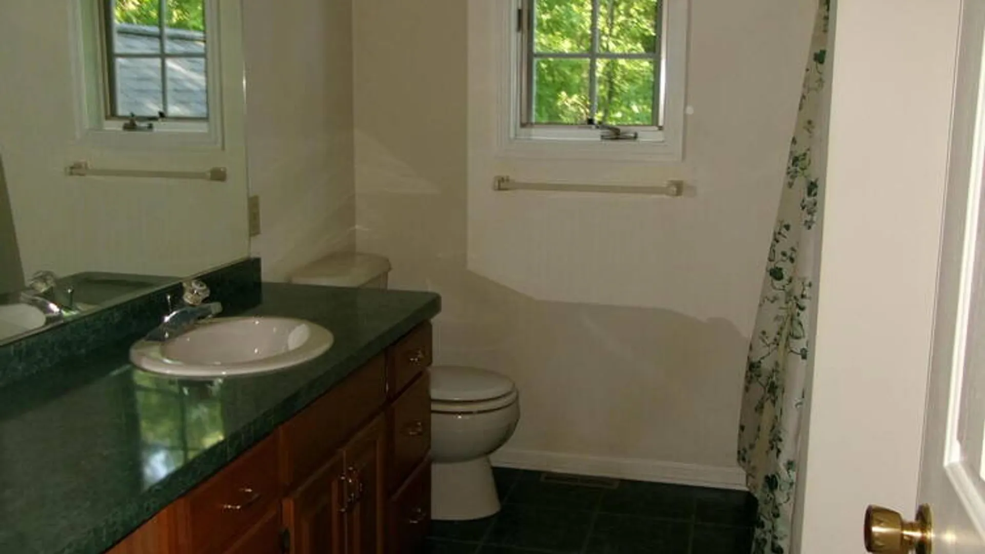 Property at 15 Pinecrest Drive, Niskayuna, NY 12309 83