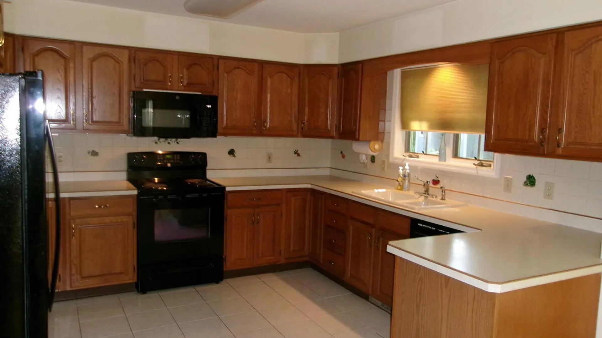 Property at 15 Pinecrest Drive, Niskayuna, NY 12309 86