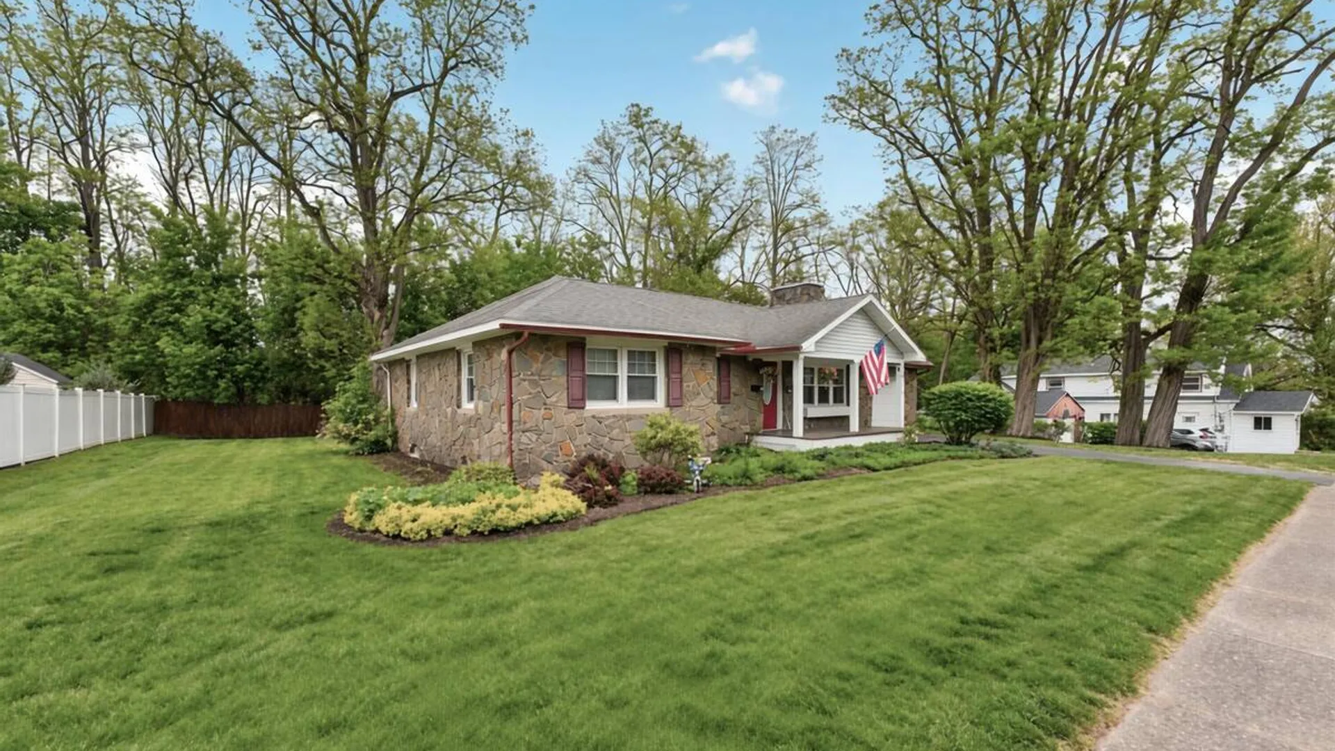 Property at 22 5th Street, Scotia, NY 12302 2