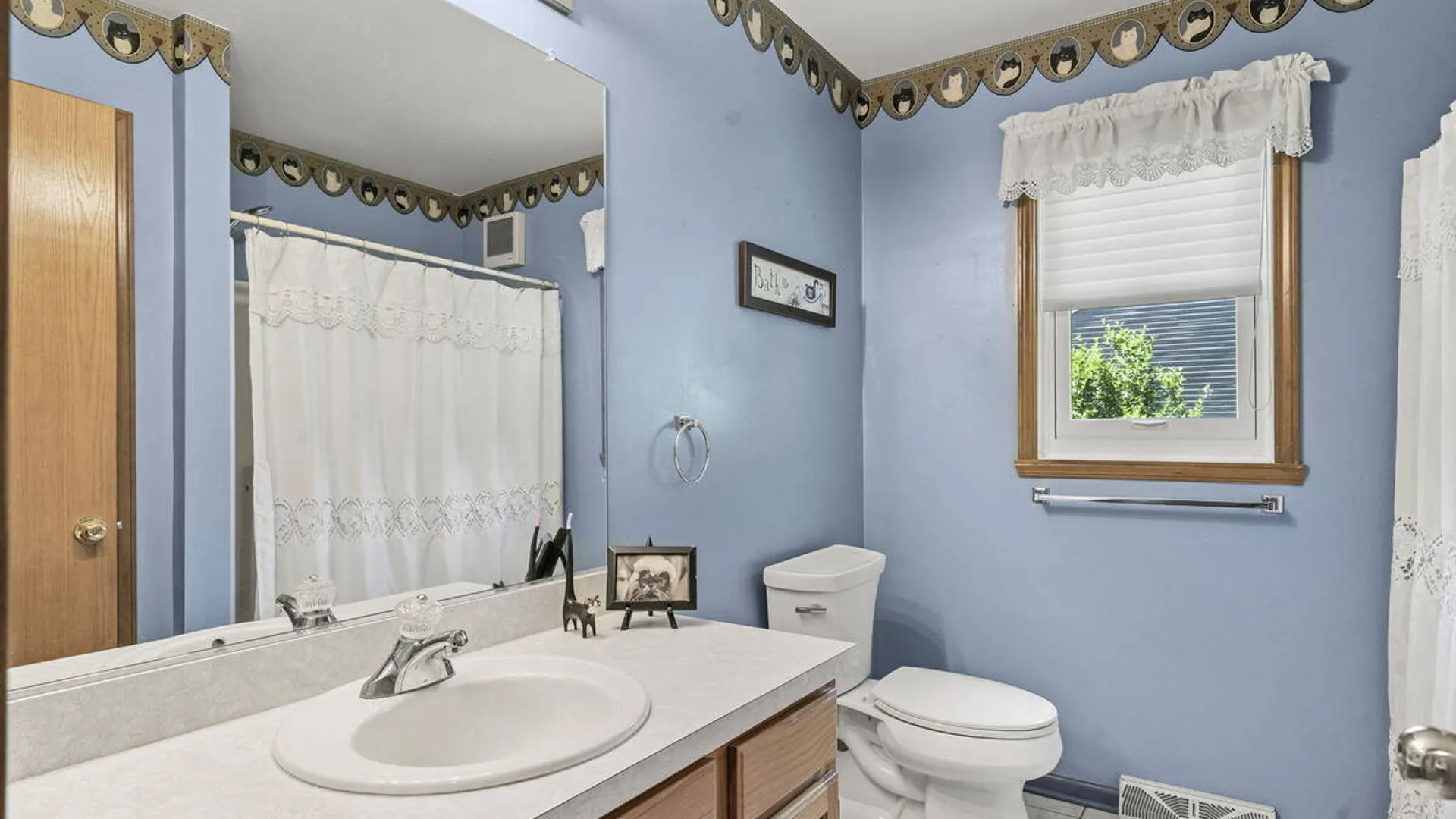 Property at 812 Al Constantino Drive, Schenectady, NY 12306 32