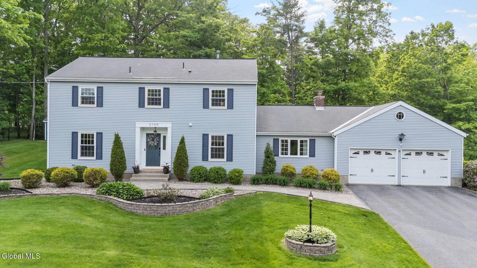Property at 2109 Orchard Park Drive, Niskayuna, NY 12309 2