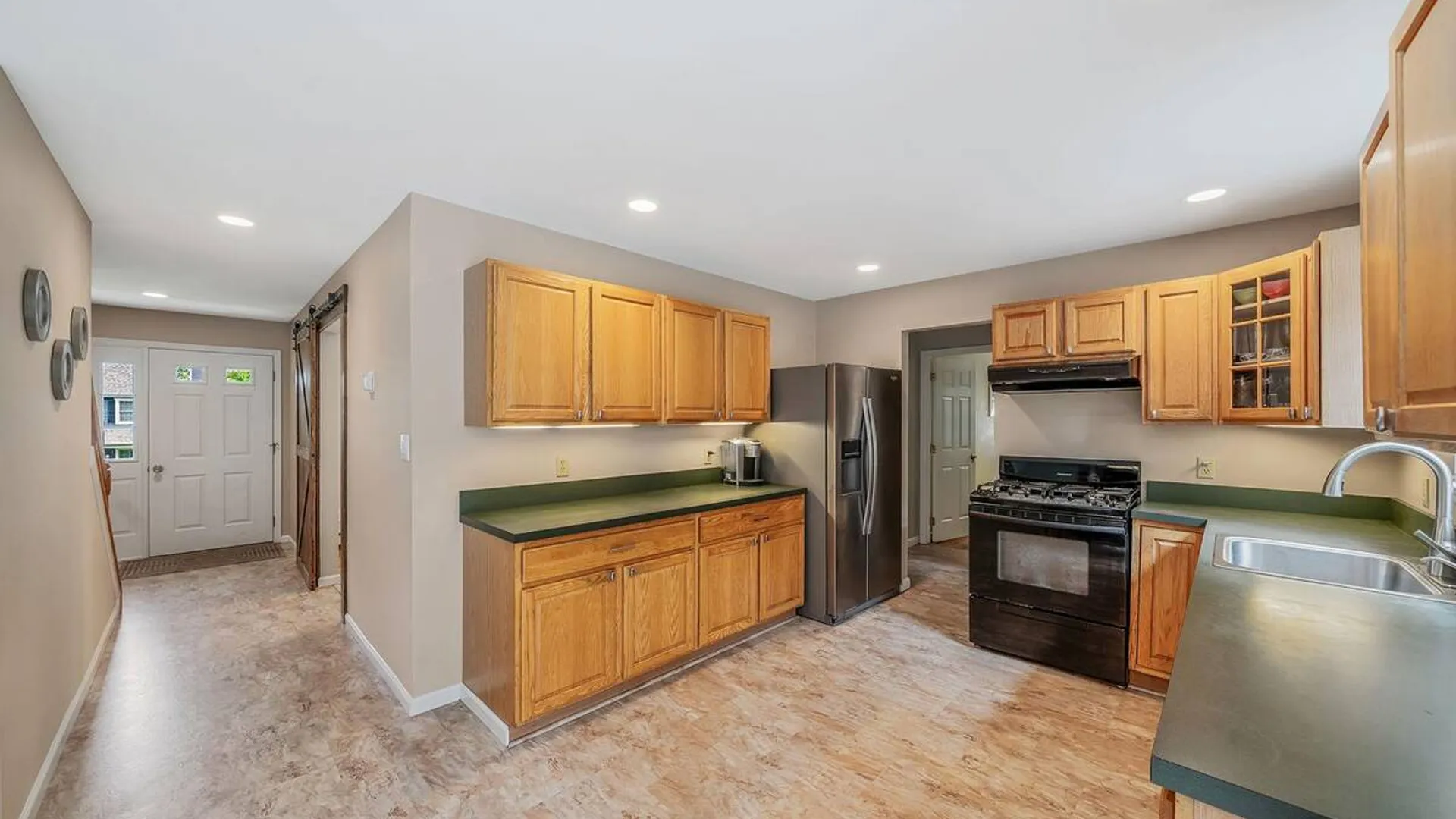 Property at 24 4th Avenue, Rocky Point, NY 11778 15