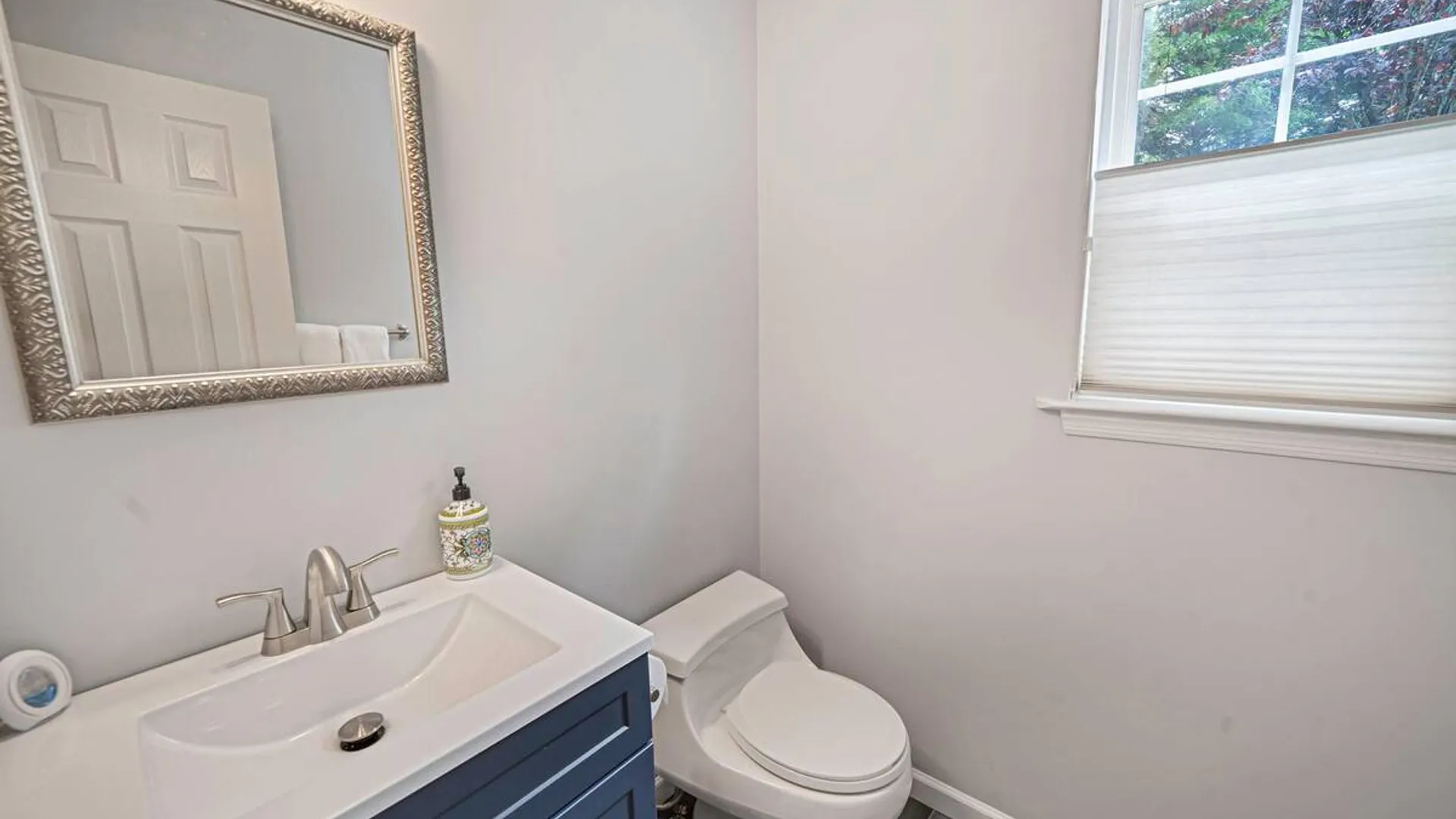 Property at 24 4th Avenue, Rocky Point, NY 11778 16